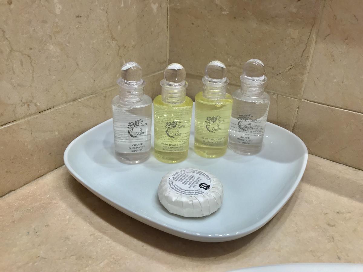 호텔 칼라산츠 몰린스 데 레이 외부 사진
